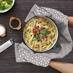 SMART TOWEL המגבת עם הכיסים - אפור-0