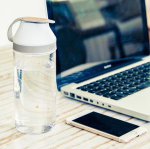 בקבוק מעוצב QUOKKA MINERAL ASH -0