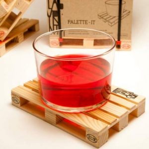 סט 4 תחתיות לכוסות בעיצוב רמפת עץ-0