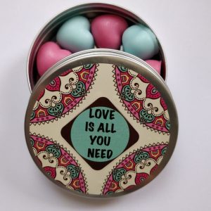 Love Is All You Need - לבבות סבון-0